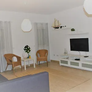 Casa Camões, Near Airport, 4km Beach Faro